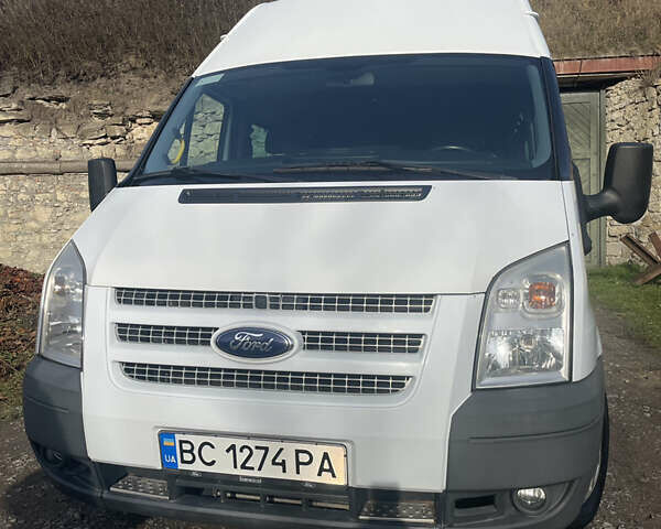 Білий Форд Транзит, об'ємом двигуна 2.2 л та пробігом 192 тис. км за 15200 $, фото 1 на Automoto.ua