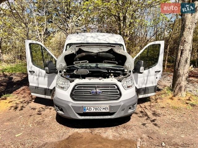 Белый Форд Транзит, объемом двигателя 2.2 л и пробегом 260 тыс. км за 16000 $, фото 1 на Automoto.ua