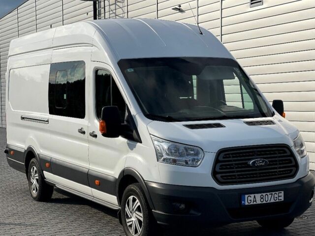 Білий Форд Транзит, об'ємом двигуна 2.2 л та пробігом 226 тис. км за 8800 $, фото 1 на Automoto.ua