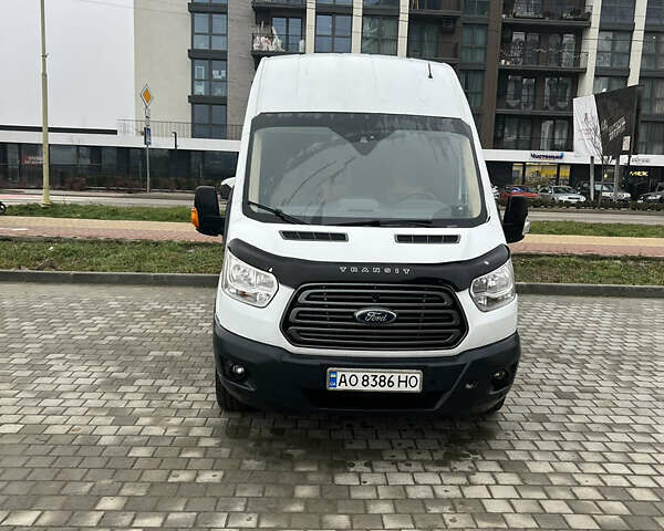 Белый Форд Транзит, объемом двигателя 2.2 л и пробегом 351 тыс. км за 16000 $, фото 1 на Automoto.ua