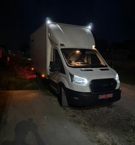 Белый Форд Транзит, объемом двигателя 2 л и пробегом 240 тыс. км за 31000 $, фото 1 на Automoto.ua