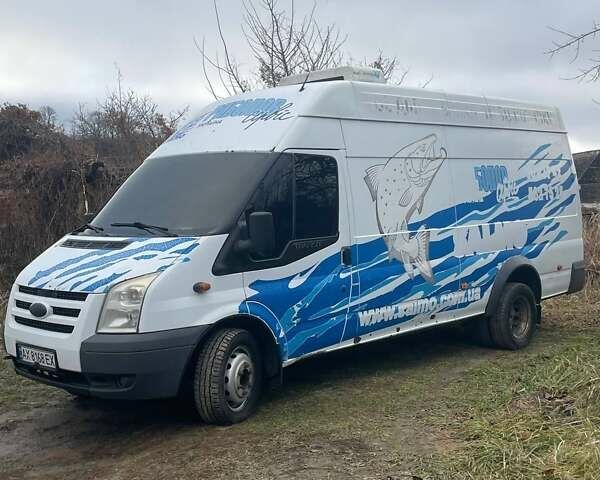 Белый Форд Транзит, объемом двигателя 2.4 л и пробегом 423 тыс. км за 8500 $, фото 1 на Automoto.ua