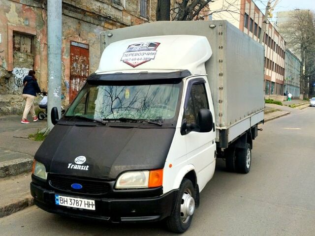 Белый Форд Транзит, объемом двигателя 2.5 л и пробегом 451 тыс. км за 6900 $, фото 1 на Automoto.ua