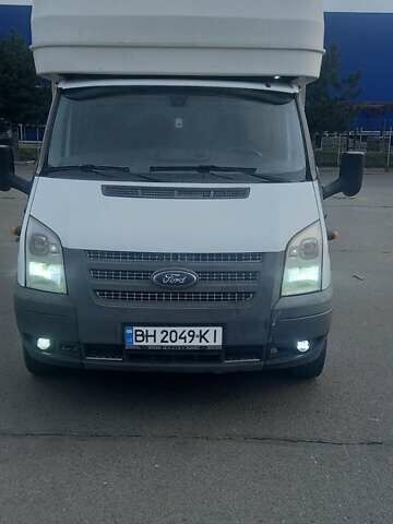 Білий Форд Транзит, об'ємом двигуна 2.2 л та пробігом 571 тис. км за 14400 $, фото 1 на Automoto.ua