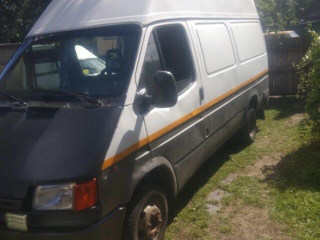 Форд Транзит 1989 в Черняхове на Automoto.ua Белый Форд Транзит, объемом двигателя 2.5 л и пробегом 100 тыс. км за 720 $, фото 1 на Automoto.ua