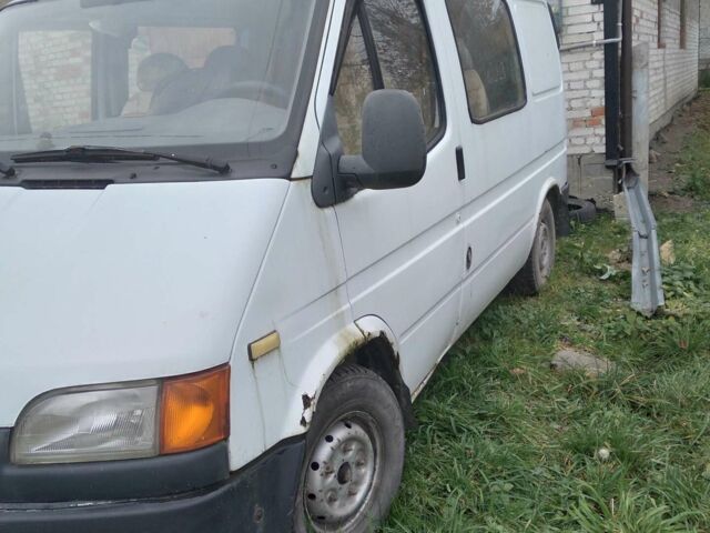 Білий Форд Транзит, об'ємом двигуна 2.5 л та пробігом 426 тис. км за 2300 $, фото 1 на Automoto.ua