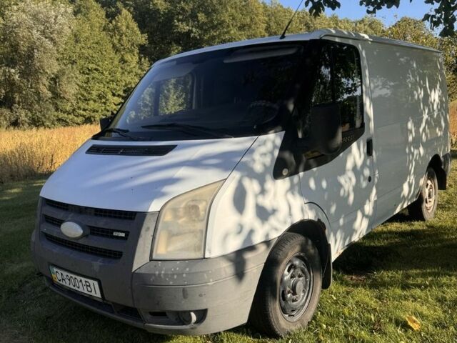 Белый Форд Транзит, объемом двигателя 2.2 л и пробегом 638 тыс. км за 4600 $, фото 1 на Automoto.ua