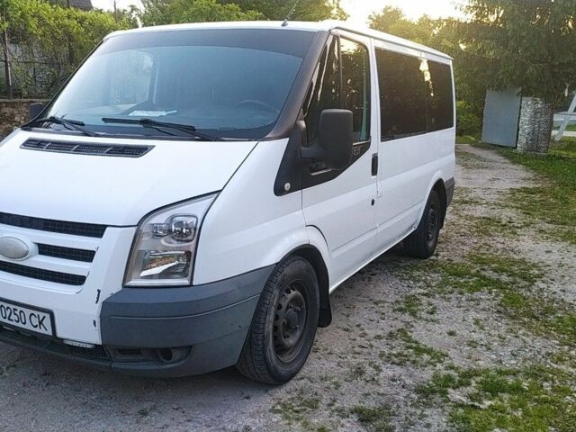 Білий Форд Транзит, об'ємом двигуна 2.2 л та пробігом 327 тис. км за 7000 $, фото 1 на Automoto.ua