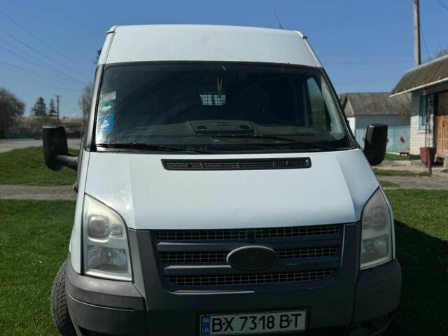 Білий Форд Транзит, об'ємом двигуна 2.2 л та пробігом 268 тис. км за 6800 $, фото 1 на Automoto.ua