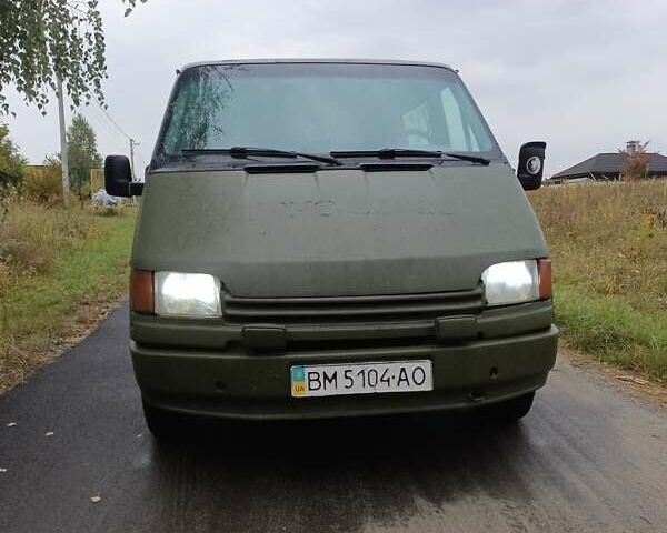 Белый Форд Транзит, объемом двигателя 2 л и пробегом 267 тыс. км за 1689 $, фото 1 на Automoto.ua