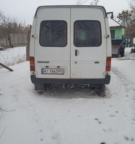 Белый Форд Транзит, объемом двигателя 2.5 л и пробегом 1000 тыс. км за 2100 $, фото 1 на Automoto.ua