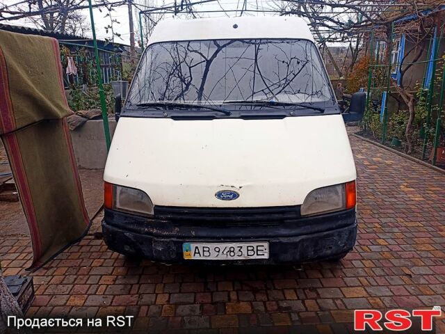 Білий Форд Транзит, об'ємом двигуна 2.5 л та пробігом 340 тис. км за 1500 $, фото 1 на Automoto.ua