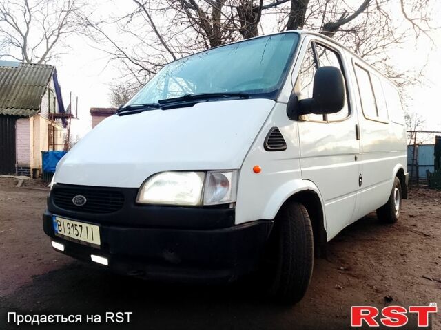 Белый Форд Транзит, объемом двигателя 2.5 л и пробегом 370 тыс. км за 3250 $, фото 1 на Automoto.ua