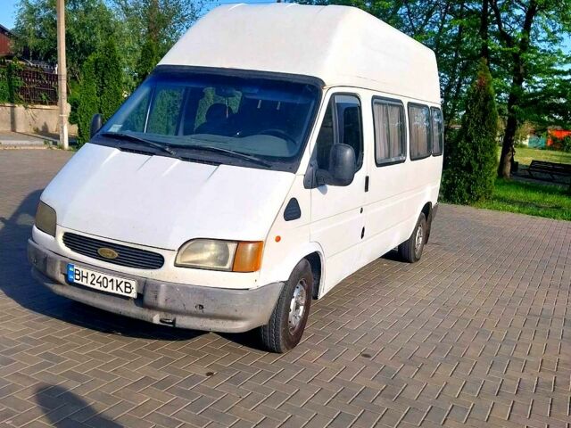 Белый Форд Транзит, объемом двигателя 2.5 л и пробегом 750 тыс. км за 5600 $, фото 1 на Automoto.ua