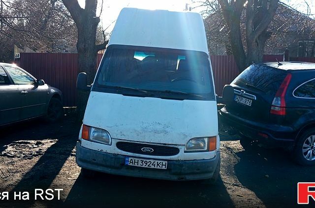 Белый Форд Транзит, объемом двигателя 2.5 л и пробегом 0 тыс. км за 2500 $, фото 1 на Automoto.ua