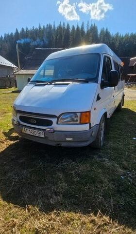 Білий Форд Транзит, об'ємом двигуна 2.5 л та пробігом 500 тис. км за 3200 $, фото 1 на Automoto.ua