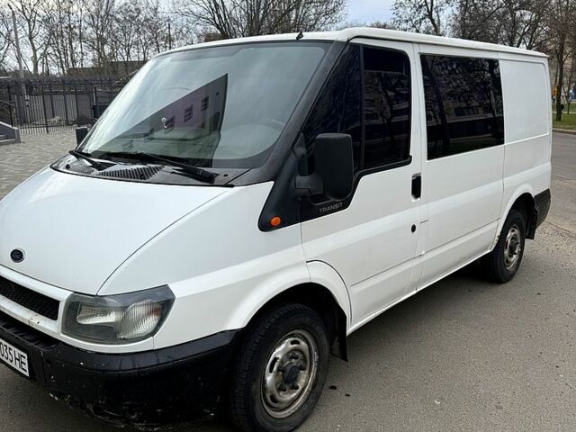 Белый Форд Транзит, объемом двигателя 2 л и пробегом 467 тыс. км за 3800 $, фото 1 на Automoto.ua
