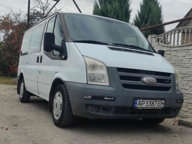 Білий Форд Транзит, об'ємом двигуна 2.2 л та пробігом 350 тис. км за 6500 $, фото 1 на Automoto.ua