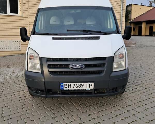Форд Транзит 2011 у Одесі на Automoto.ua Білий Форд Транзит, об'ємом двигуна 2.2 л та пробігом 296 тис. км за 8700 $, фото 1 на Automoto.ua