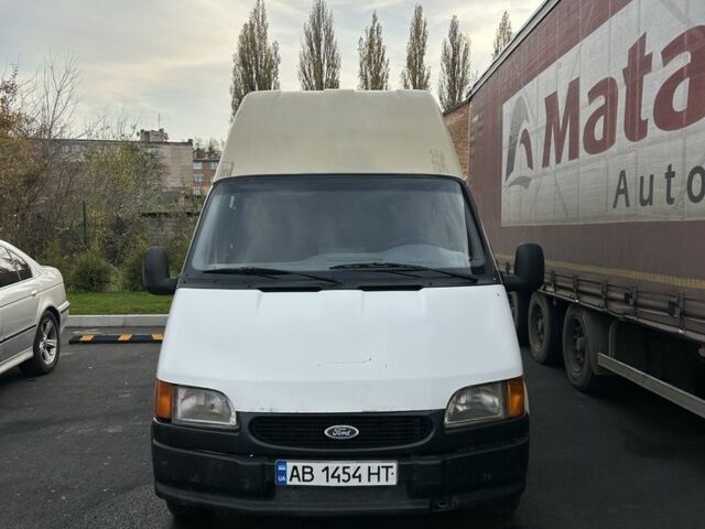 Бежевий Форд Транзит, об'ємом двигуна 2.5 л та пробігом 300 тис. км за 2450 $, фото 1 на Automoto.ua