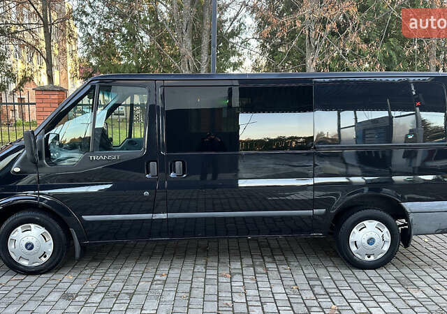 Черный Форд Транзит, объемом двигателя 2.2 л и пробегом 231 тыс. км за 10800 $, фото 1 на Automoto.ua