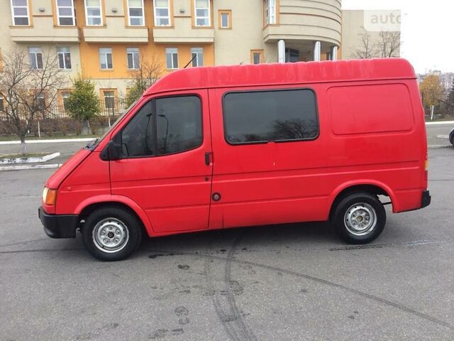 Красный Форд Транзит груз., объемом двигателя 0 л и пробегом 322 тыс. км за 2200 $, фото 1 на Automoto.ua