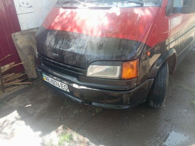 Червоний Форд Транзит, об'ємом двигуна 2 л та пробігом 2 тис. км за 2000 $, фото 1 на Automoto.ua