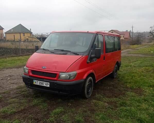 Красный Форд Транзит, объемом двигателя 0 л и пробегом 200 тыс. км за 2000 $, фото 1 на Automoto.ua