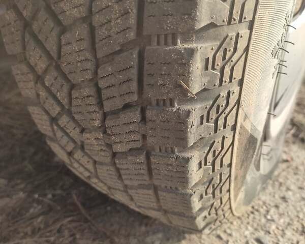 Красный Форд Транзит, объемом двигателя 2.5 л и пробегом 342 тыс. км за 3000 $, фото 1 на Automoto.ua