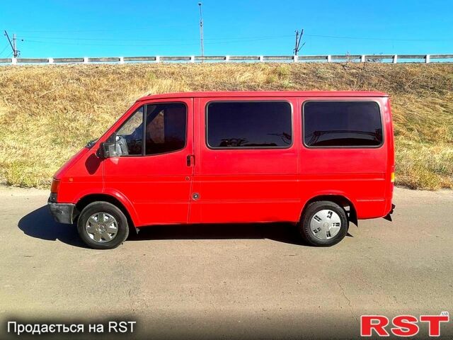 Форд Транзит, объемом двигателя 20 л и пробегом 111 тыс. км за 2300 $, фото 1 на Automoto.ua