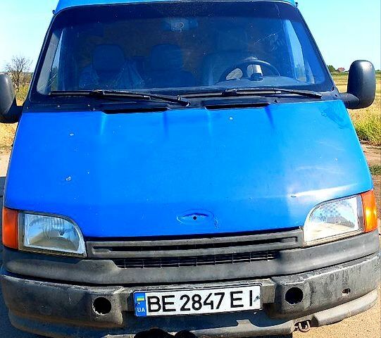 Форд Транзит, объемом двигателя 2.5 л и пробегом 376 тыс. км за 1600 $, фото 1 на Automoto.ua