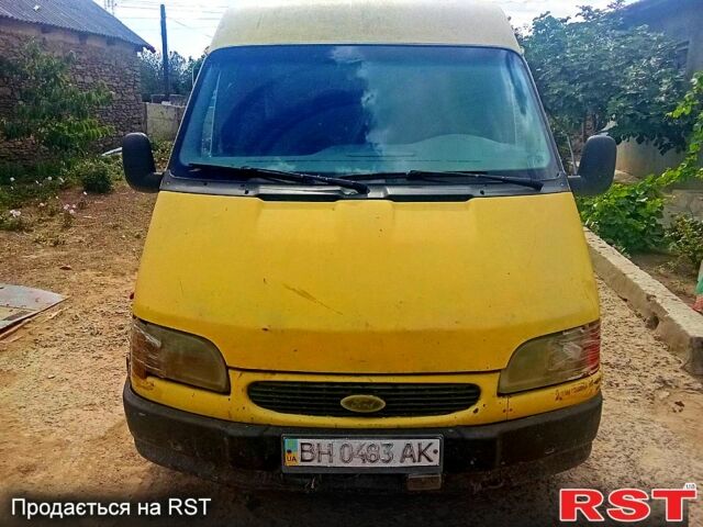 Форд Транзит, объемом двигателя 2.5 л и пробегом 180 тыс. км за 1300 $, фото 1 на Automoto.ua