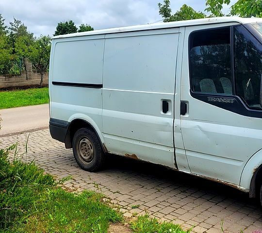 Форд Транзит, объемом двигателя 2.2 л и пробегом 200 тыс. км за 5500 $, фото 1 на Automoto.ua