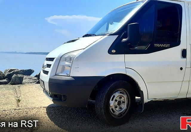 Форд Транзит, объемом двигателя 22 л и пробегом 221 тыс. км за 9000 $, фото 1 на Automoto.ua