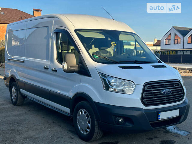 Форд Транзит, объемом двигателя 2 л и пробегом 182 тыс. км за 15000 $, фото 1 на Automoto.ua