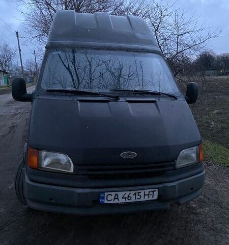Форд Транзит, об'ємом двигуна 2.5 л та пробігом 240 тис. км за 1200 $, фото 1 на Automoto.ua
