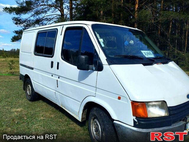Форд Транзит, объемом двигателя 20 л и пробегом 111 тыс. км за 2000 $, фото 1 на Automoto.ua