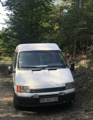 Форд Транзит, объемом двигателя 2.5 л и пробегом 200 тыс. км за 3000 $, фото 1 на Automoto.ua