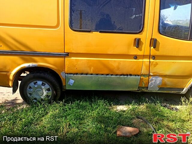 Форд Транзит, объемом двигателя 2.5 л и пробегом 270 тыс. км за 1520 $, фото 1 на Automoto.ua