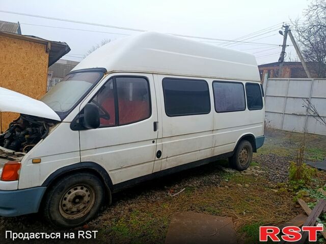 Форд Транзит, об'ємом двигуна 2.5 л та пробігом 300 тис. км за 1800 $, фото 1 на Automoto.ua