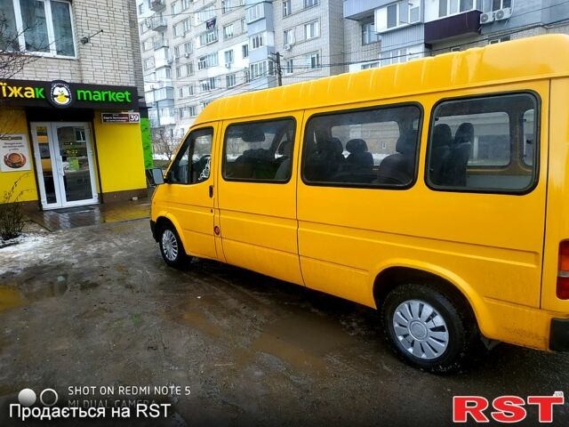 Форд Транзит, объемом двигателя 2.5 л и пробегом 298 тыс. км за 3350 $, фото 1 на Automoto.ua