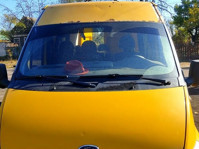 Форд Транзит, объемом двигателя 2 л и пробегом 300 тыс. км за 4700 $, фото 1 на Automoto.ua