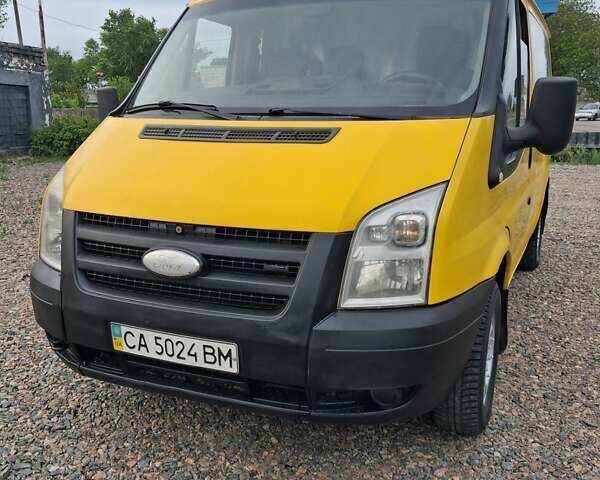 Форд Транзит, объемом двигателя 0 л и пробегом 330 тыс. км за 5300 $, фото 1 на Automoto.ua