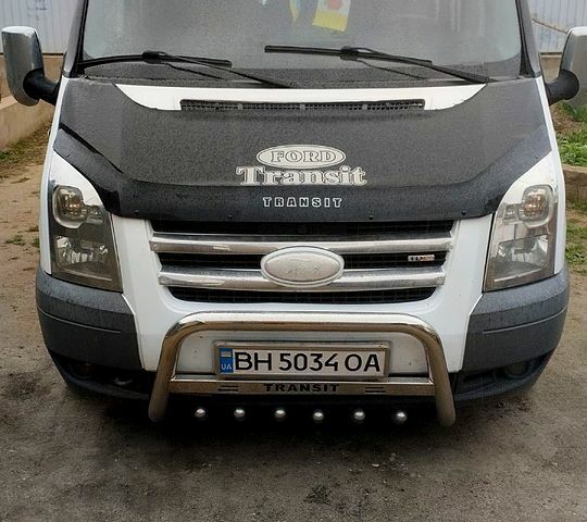 Форд Транзит, объемом двигателя 2.2 л и пробегом 350 тыс. км за 6500 $, фото 1 на Automoto.ua
