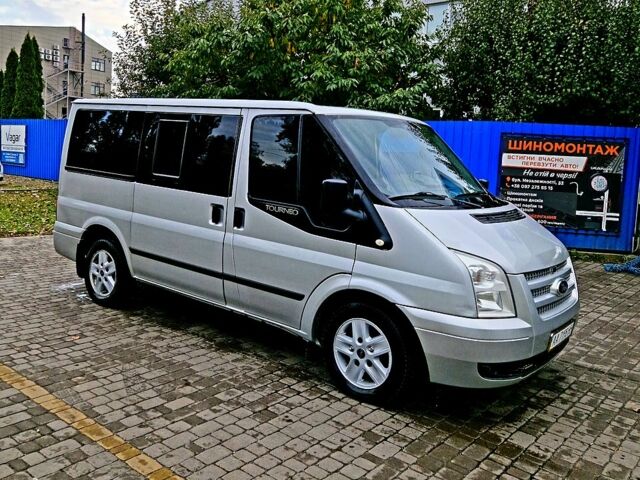 Форд Транзит, об'ємом двигуна 2.2 л та пробігом 248 тис. км за 13000 $, фото 1 на Automoto.ua