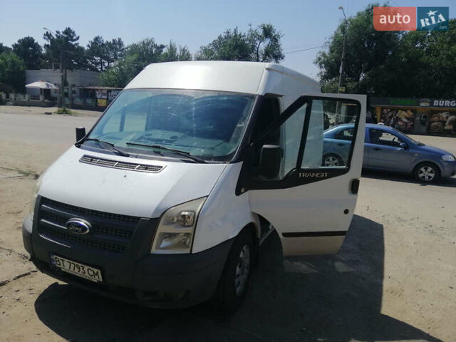 Форд Транзит, объемом двигателя 2.3 л и пробегом 303 тыс. км за 9000 $, фото 1 на Automoto.ua
