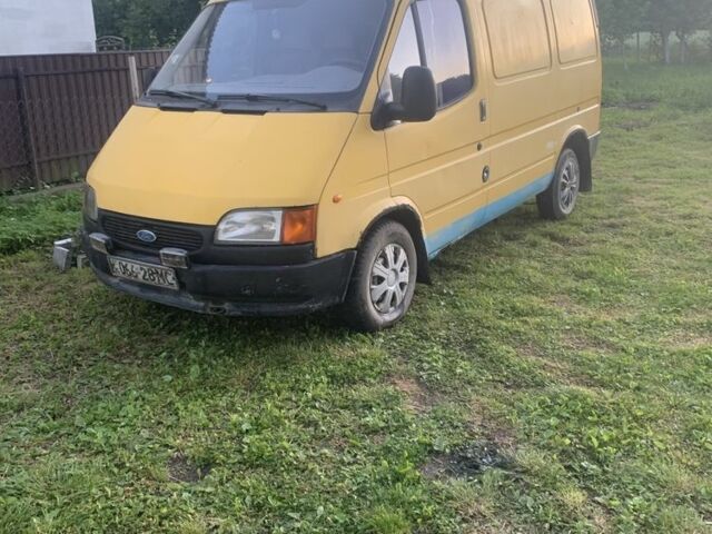 Желтый Форд Транзит, объемом двигателя 0 л и пробегом 320 тыс. км за 1550 $, фото 1 на Automoto.ua