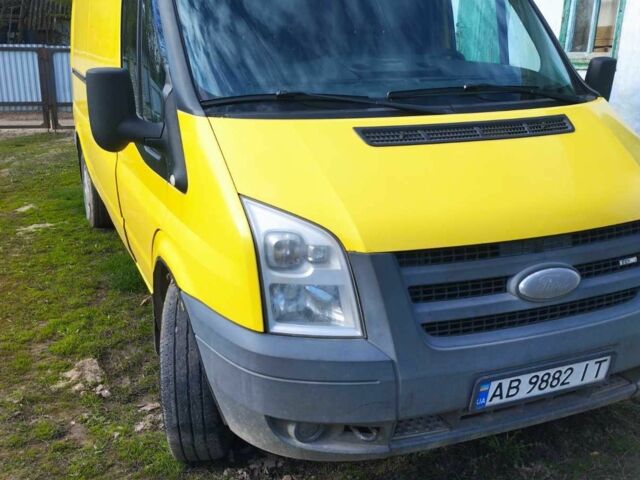 Желтый Форд Транзит, объемом двигателя 2.2 л и пробегом 316 тыс. км за 6100 $, фото 1 на Automoto.ua