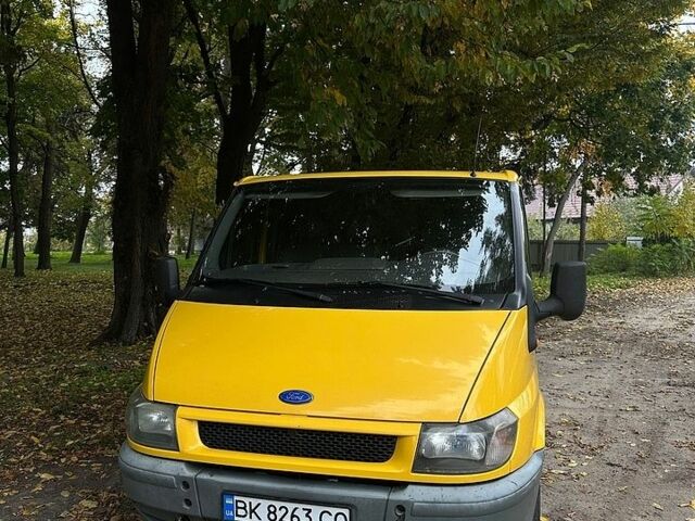 Желтый Форд Транзит, объемом двигателя 2 л и пробегом 368 тыс. км за 3700 $, фото 1 на Automoto.ua