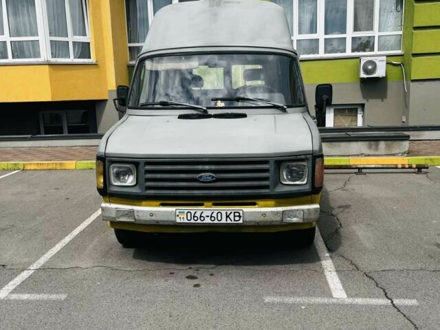 Желтый Форд Транзит, объемом двигателя 2 л и пробегом 26 тыс. км за 1450 $, фото 1 на Automoto.ua
